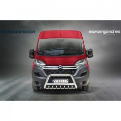 Defensa delantera CE con...